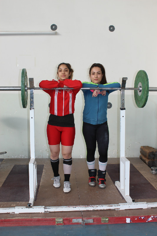 DOĞRU KARDEŞLER ADIM ADIM MİLLİ TAKIMA