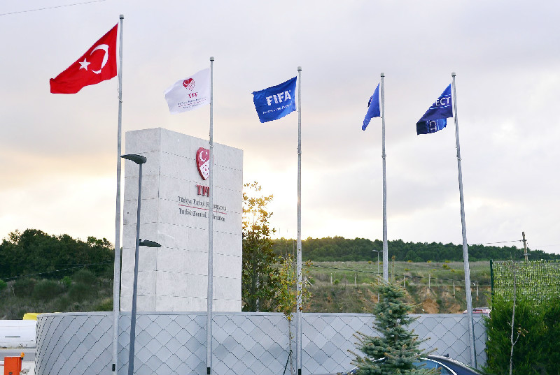 "LİGLER EN ERKEN HAZİRAN AYINDA OYNANABİLECEK