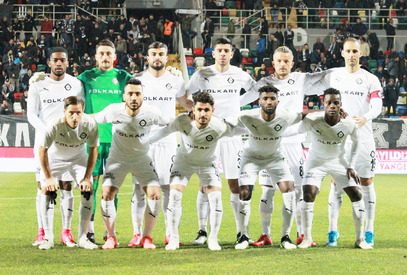 ALTAY’DA 12 FUTBOLCUNUN SÖZLEŞMESİ BİTİYOR