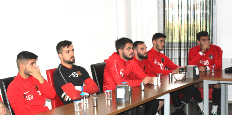 60 KİŞİYE 4 ÖĞÜN YEMEK