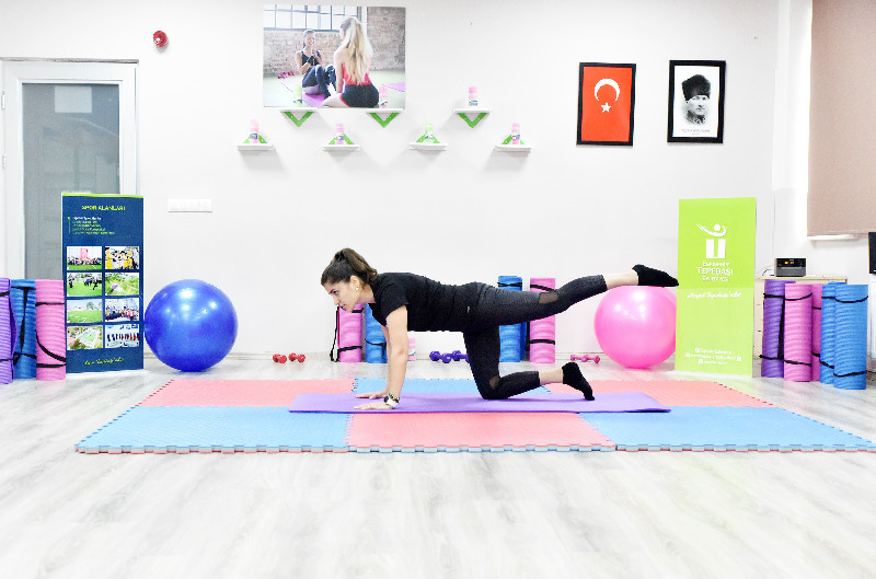 GÖRÜNTÜLÜ PİLATES VE AEROBİK DERSLERİ