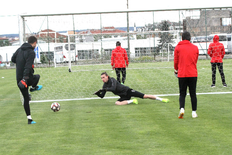 KALECİLERDE BAŞLADI