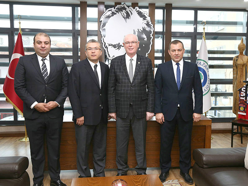 KULÜP ŞU AN ÇOK ZOR DURUMDA