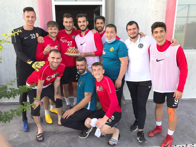 MUTLU YILLAR BALABAN