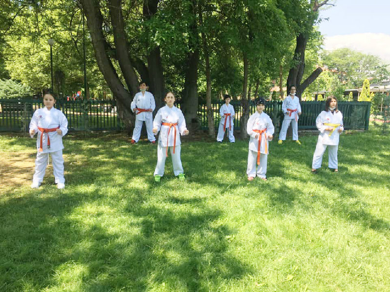 MAVİSPOR AÇIK HAVADA ÇALIŞTI