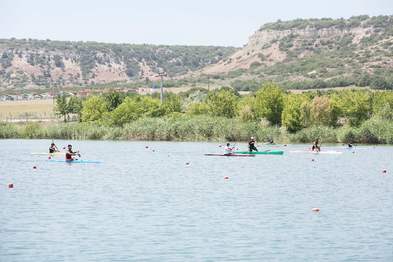 SARISUNGURDA KANOLAR SUYA İNDİ