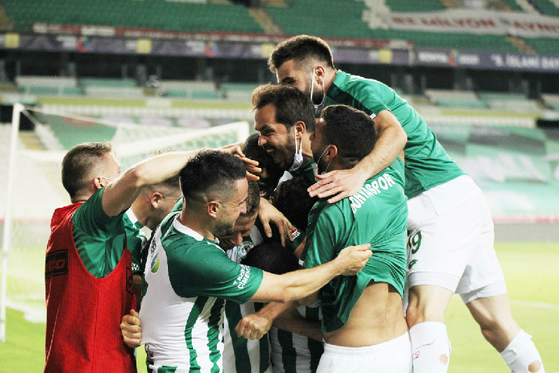 KONYA 90+5TE NEFES ALDI(1-0)