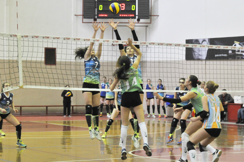 DÜNYANIN MERKEZİNDE VOLEYBOL HEYECANI