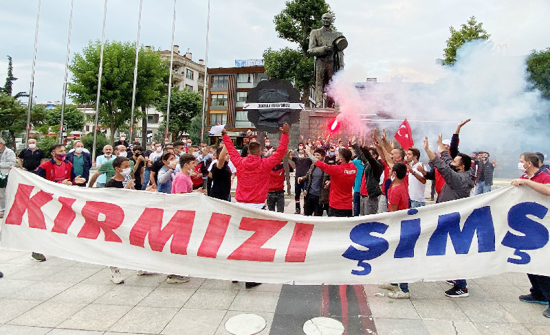 DÜZCESPORLU TARAFTARLAR TFFYE YÜRÜYOR