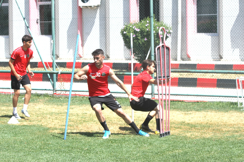 SON ÇALIŞMAYI YAPTILAR