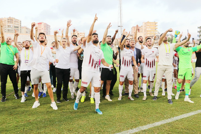 HATAYSPORDA ŞAMPİYONLUK SEVİNCİ