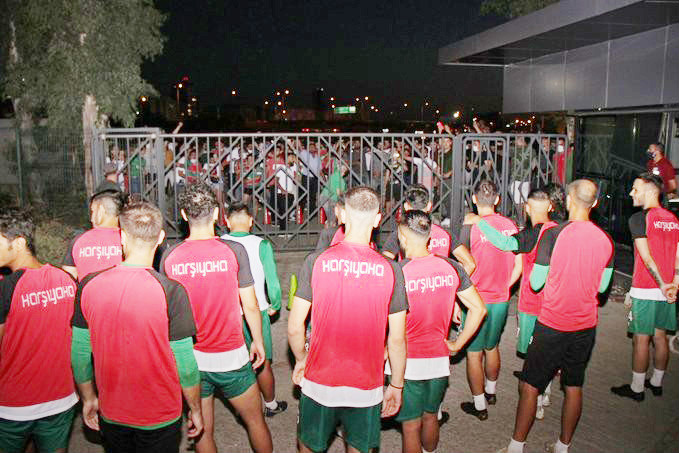 KARŞIYAKAYA PLAY-OFF DESTEĞİ