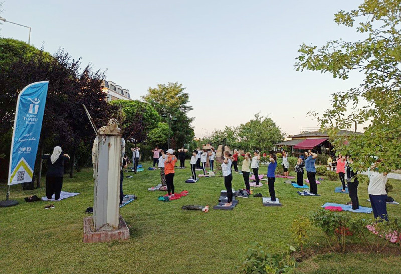 KENT HALKI AÇIK HAVADA BULUŞUYOR