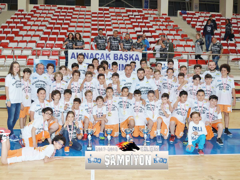 YENİ YILDIZLAR İÇİN KOLLAR SIVANDI