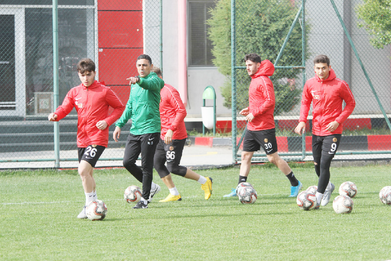 HER ŞEY ŞİMDİ BAŞLIYOR