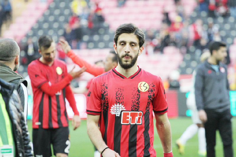 TEK TEK GÖRÜŞME YAPILIYOR