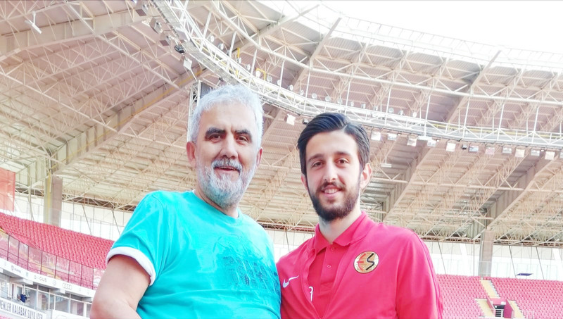 SADECE UFAK BİR KIVILCIM