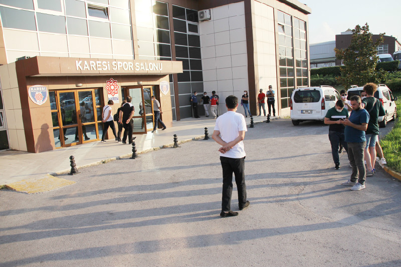 BALIKESİRSPOR’DA KONGRE ERTELENDİ