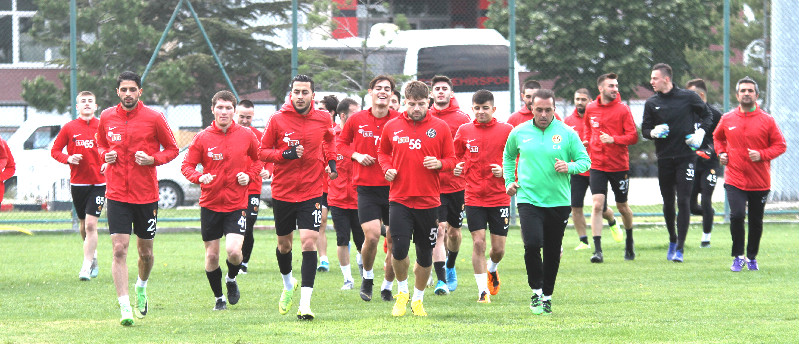 TOP BAŞI CUMARTESİ