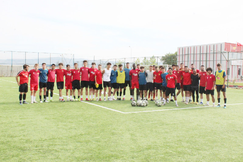 GENÇ ŞİMŞEKLERDE TEMPO YÜKSELİYOR