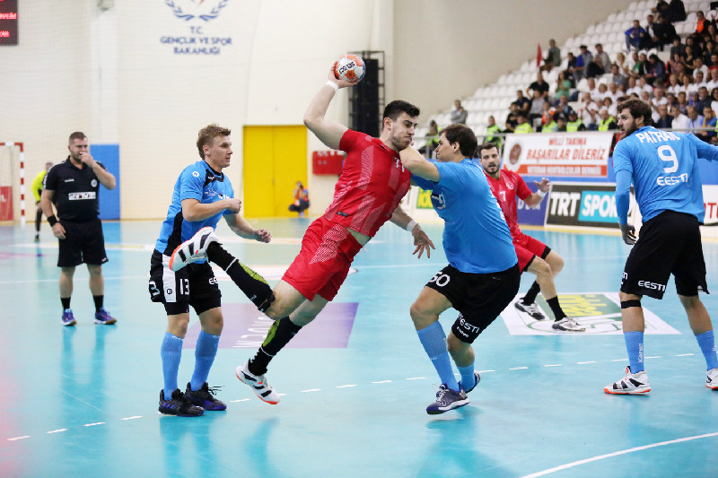 HOLLANDA VE SLOVENYA MAÇLARI ESKİŞEHİRDE