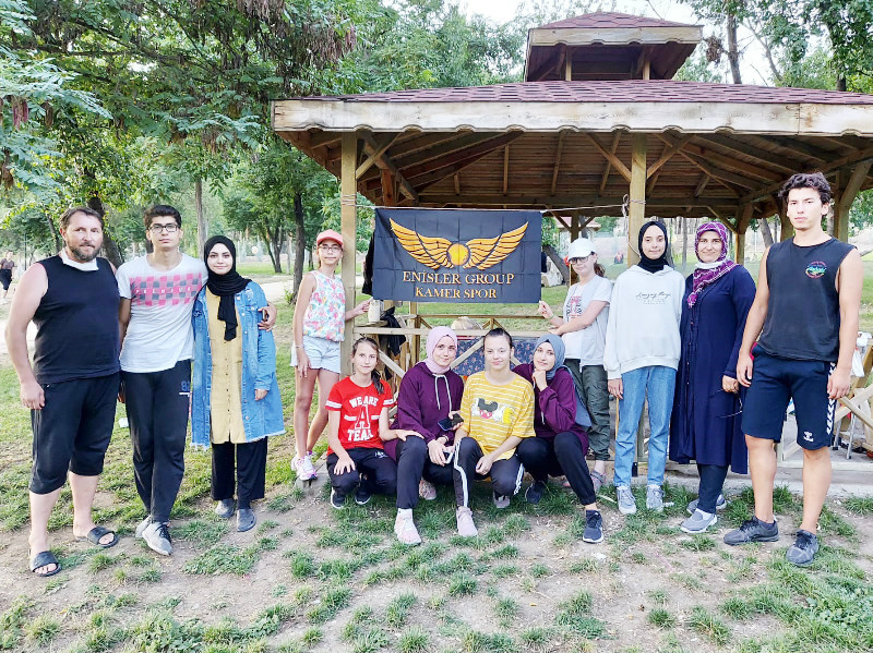 TAEKVONDOCUlAR STREST ATTI