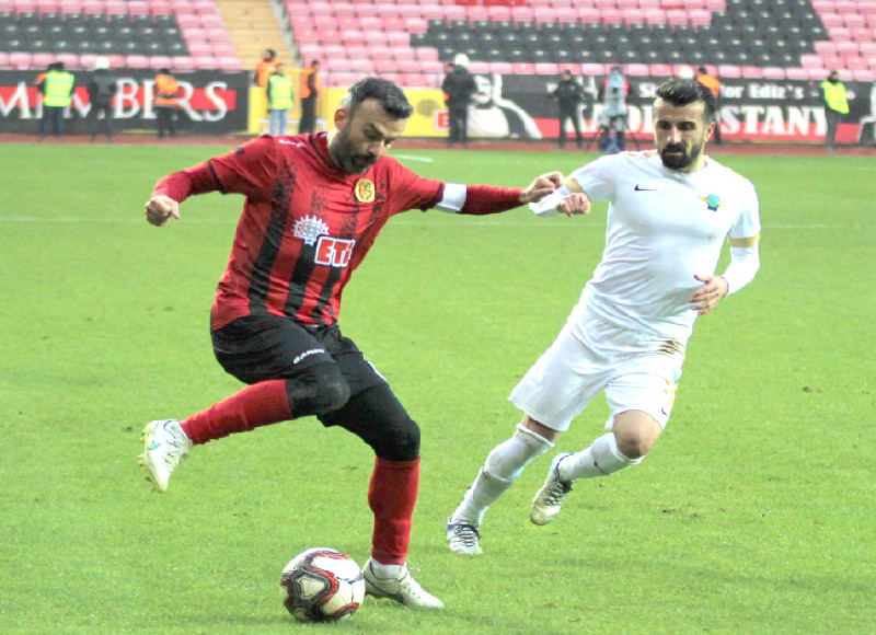 KIVANÇ 1 YIL DAHA ES-ESTE