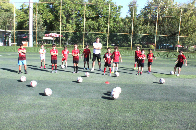 BU MİNİKLERİN HEDEFİ BÜYÜK