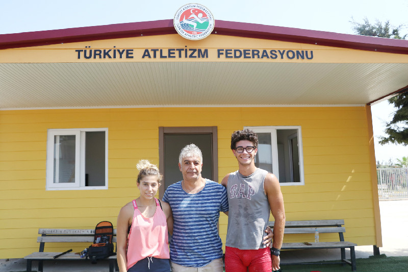 GENÇ YAŞTA BÜTÜN REKORLARI KIRDILAR