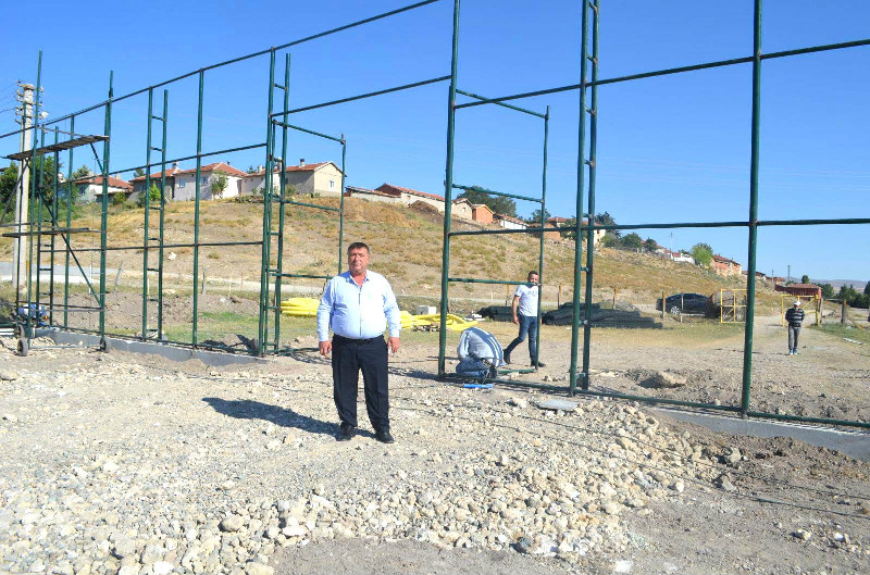 BEYLİKOVA’YA YENİ SPOR TESİSİ