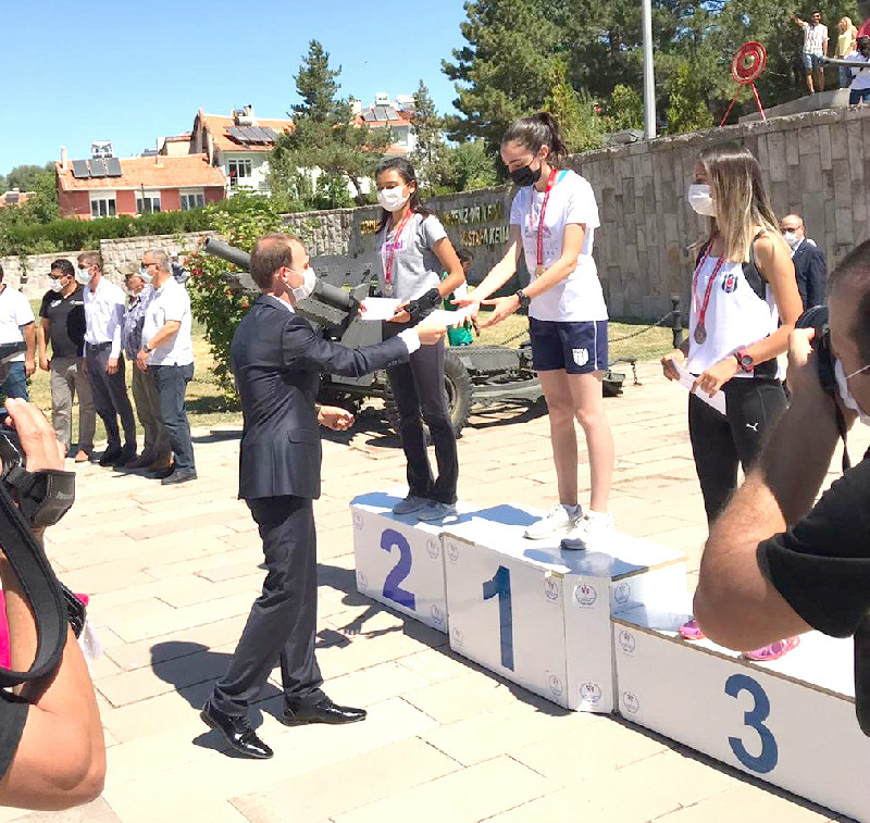 ZAFER KUPASINDA BİRİNCİ OLDU