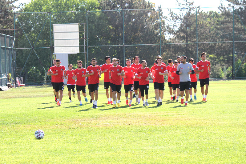 OYUNCULARA GÜVENİYORUZ