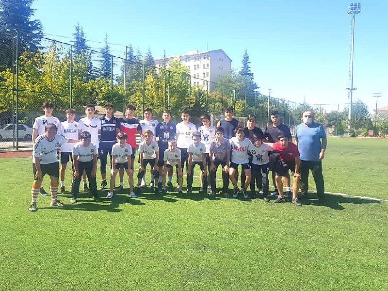 BİRLİKSPOR SICAK DİNLEMEDİ