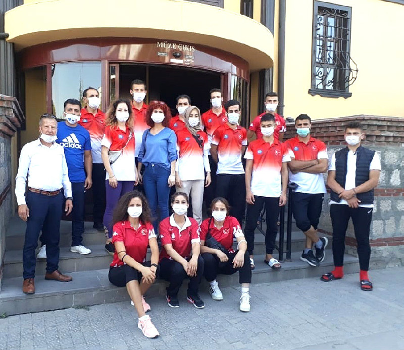 ESKİŞEHİRİ ÇOK SEVDİLER