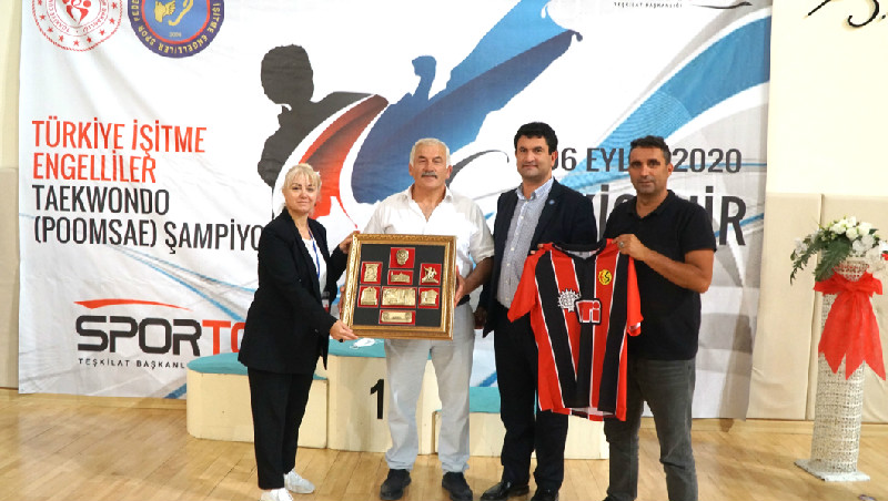 EN İYİ ŞEKİLDE EV SAHİPLİĞİ YAPTILAR