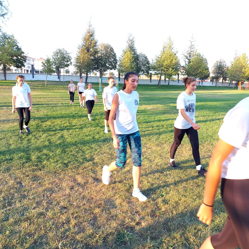 OKULLU SPORCULARA DURMAK YOK