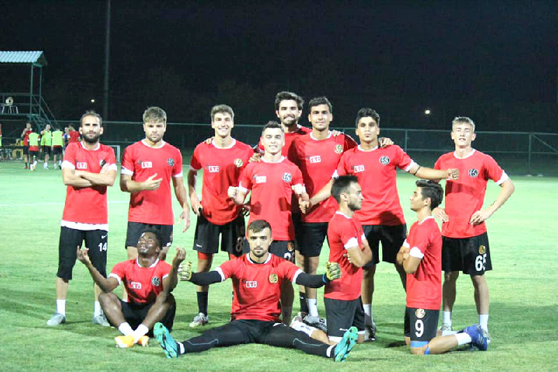 SABAH SALONDA AKŞAM SAHADA