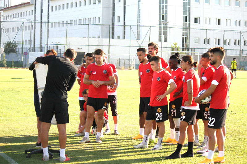 İLK MAÇ ÇOK ÖNEMLİ