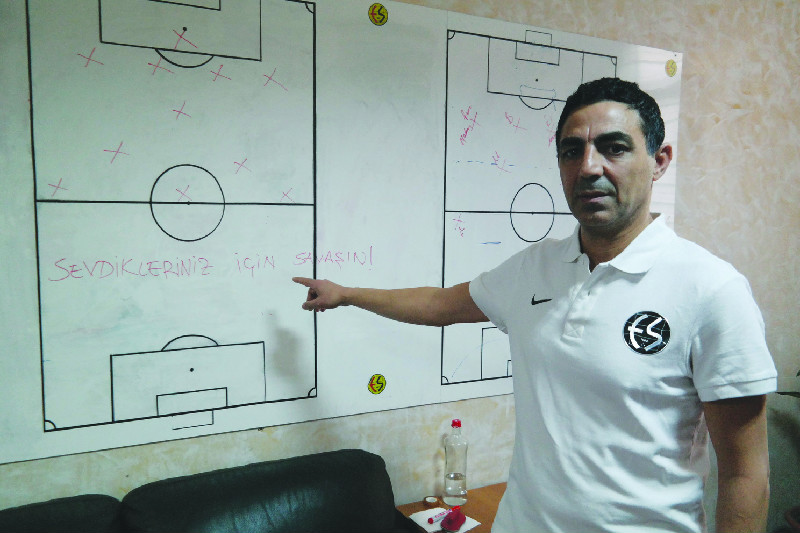 BATURAYGİL HOCAMIZIN ELİNDE SİHİRLİ DEĞNEK YOK