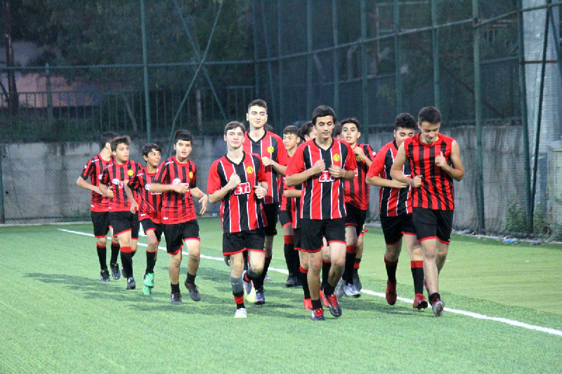 FABRİKADA MESAİYE DEVAM