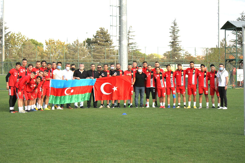 ÜMRANİYE İÇİN TOP BAŞI