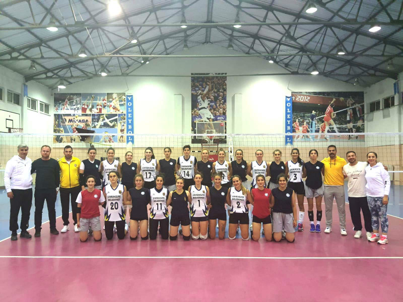 LİG ÖNCESİ SON PROVAYI YAPTILAR