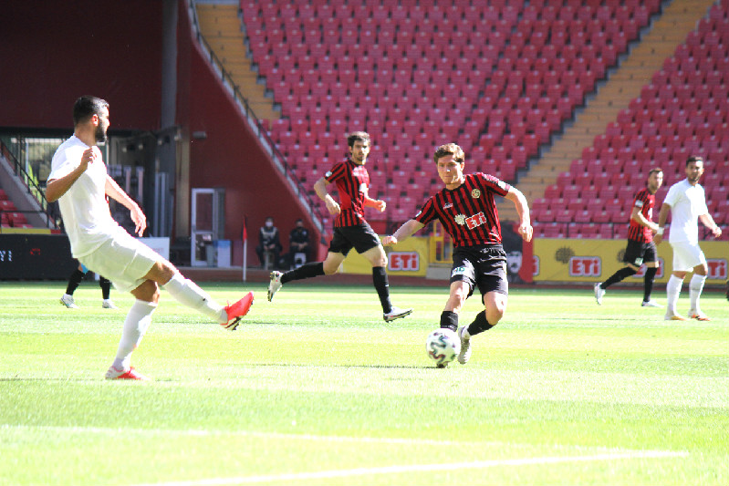 MEHMET ÖZCANA İZİN YOK