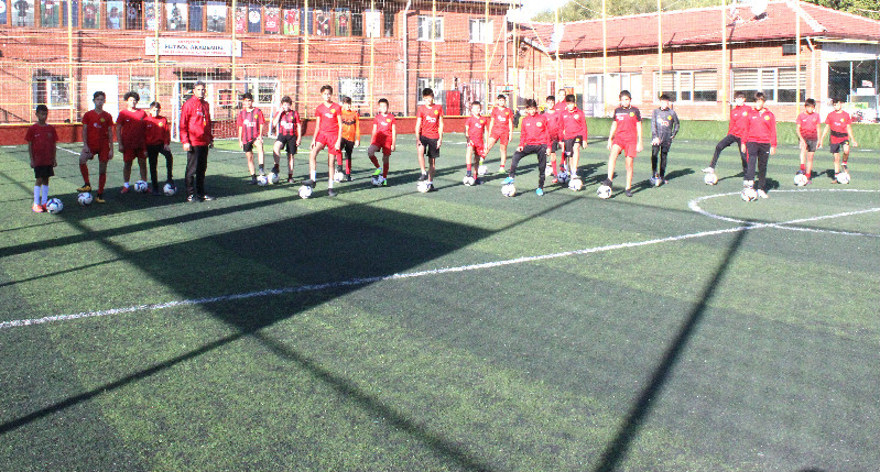 ALT YAPI DERNEĞİ HIZ KESMİYOR