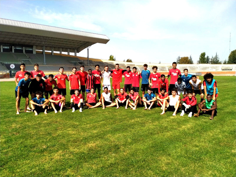 GENÇ ŞİMŞEKLER TESTTEN GEÇİYOR