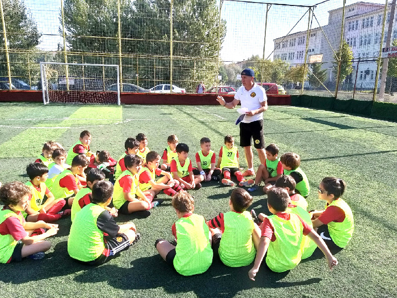 ALT YAPIDA DÖRTLÜ TURNUVA