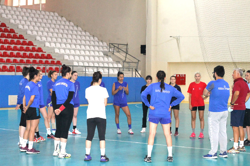 GALİBİYETE KİLİTLENDİLER