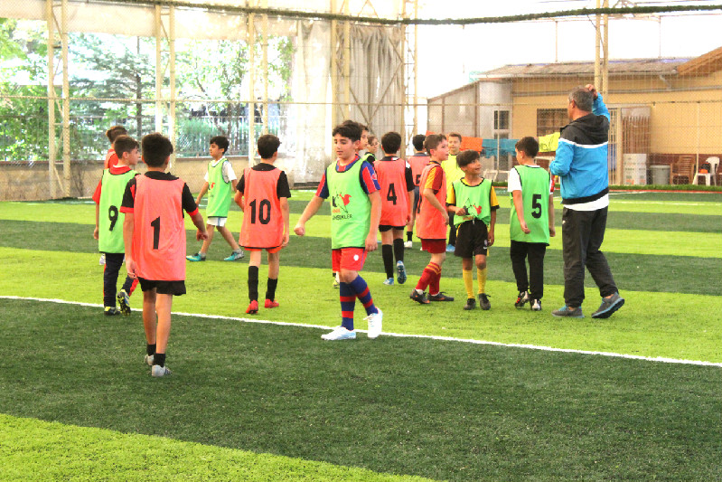 MİNİKLERDE HEYECAN YÜKSELİYOR