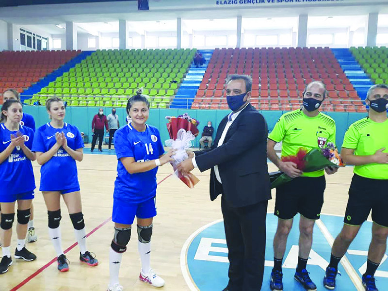 MELEKLERDEN İLK GALİBİYET(24-32)