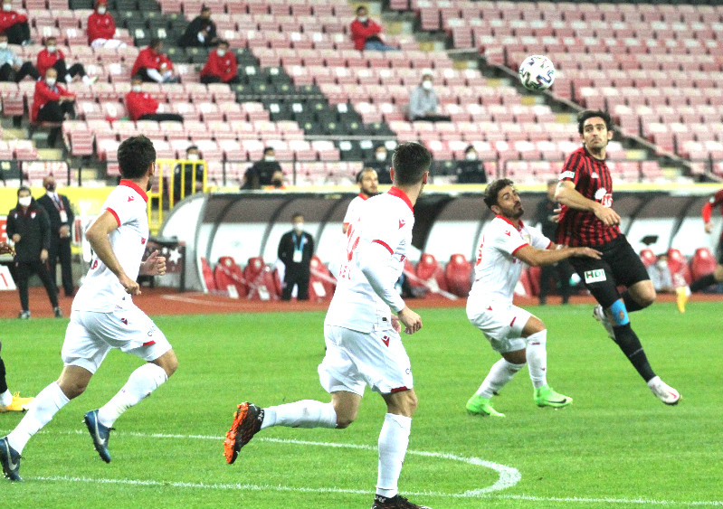 ORTA SAHADAN STOPERE